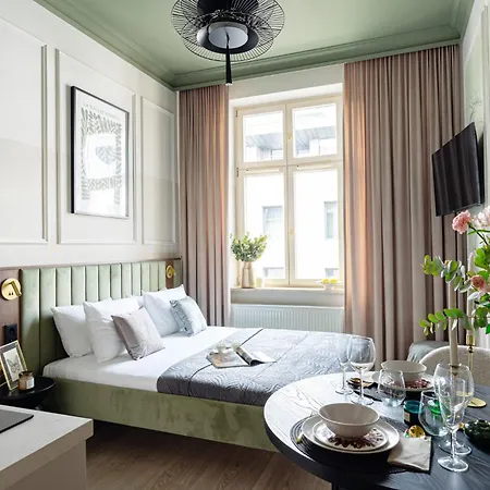 Garden - Loftaffair Collection Apartment Krakow
